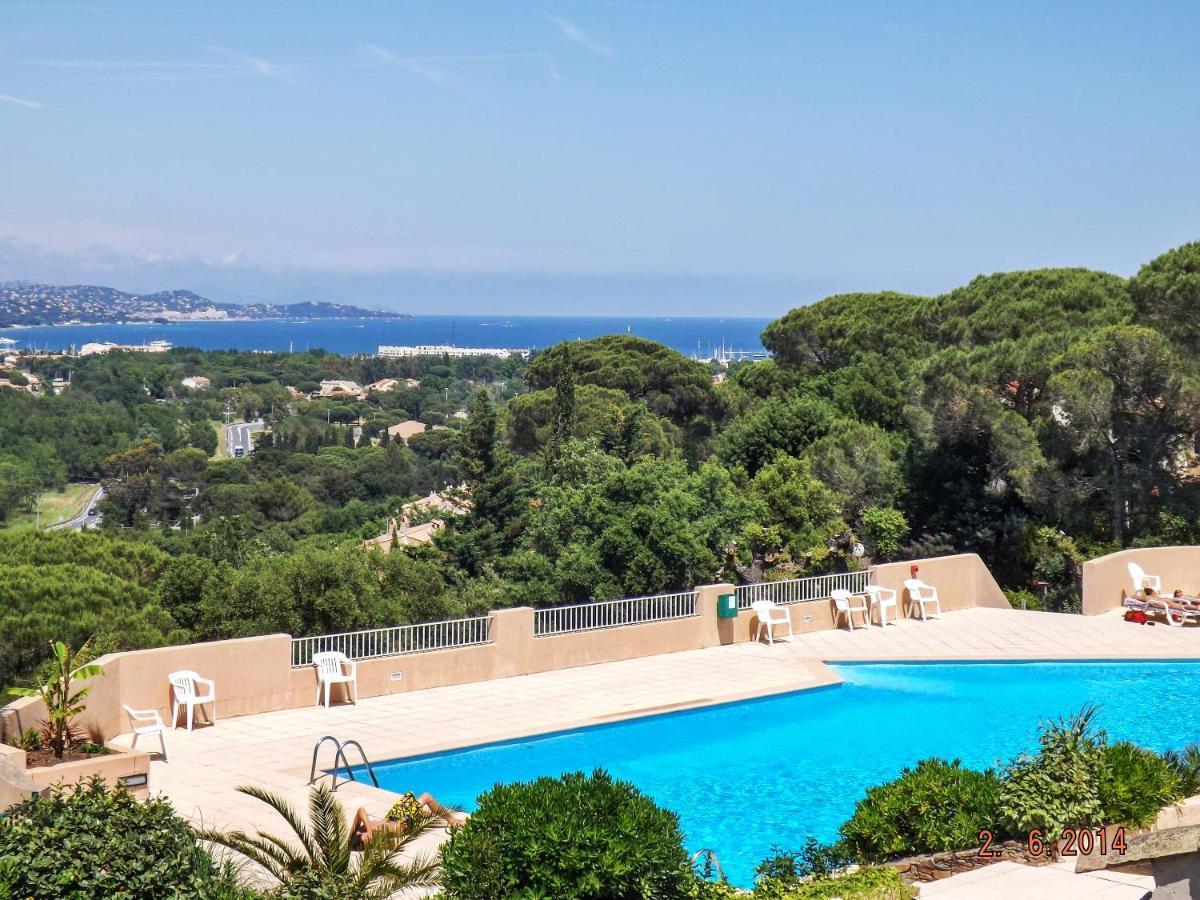 Maison Charmante A Cogolin Avec Vue Sur La Mer Et Piscine 외부 사진